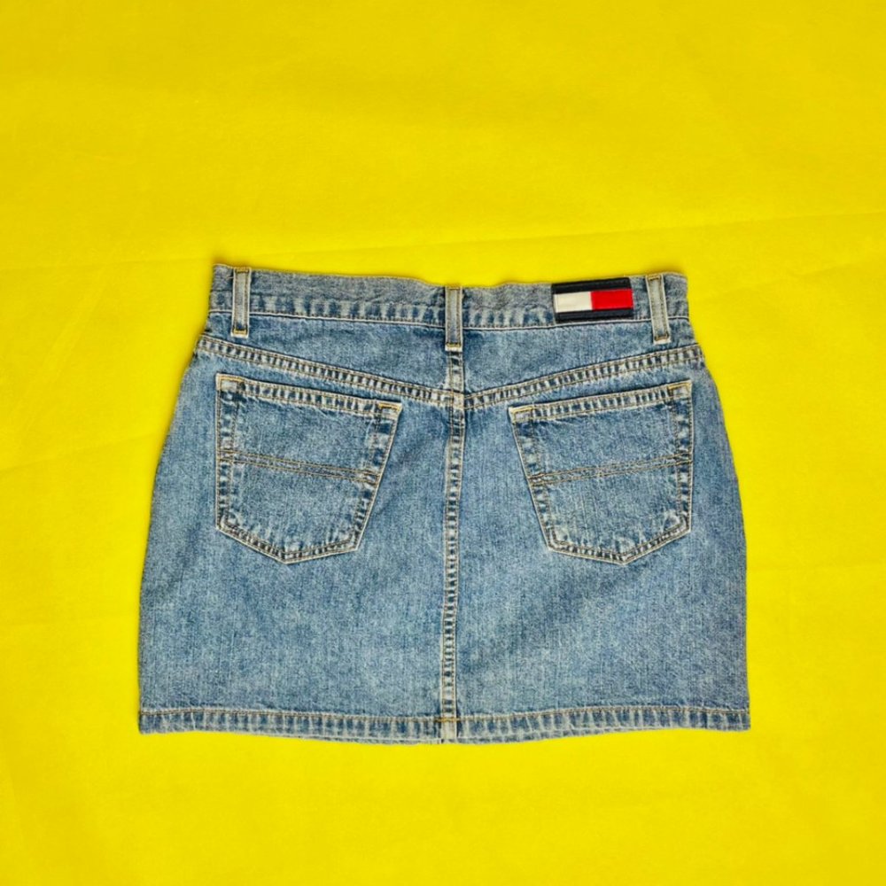 tommy hilfiger denim 90s mini skirt